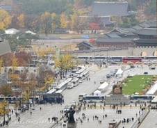 경찰, 광화문 '차벽' 설치…'10만명' 민중총궐기 앞두고 '긴장'