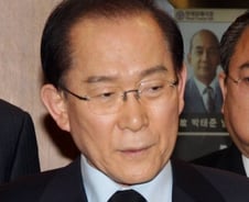 이회창 전 총리, YS 빈소에 적은 '음수사원'…유래는?