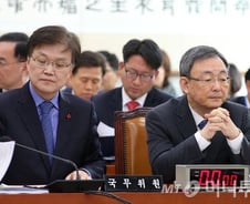 [본회의통과]'미네르바법' 통과…인터넷 자유로운 의사표현 보장