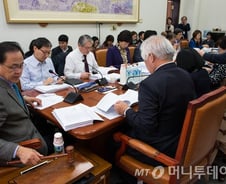 [본회의통과]첨복단지 입주시 이중 심사 안 거쳐도 된다