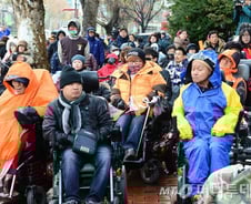 [본회의통과]장애인 활동지원급 부당수급 관여만 해도 지급 중단