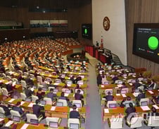 [본회의통과]안전검사 '불합격' 어린이놀이시설 이용금지