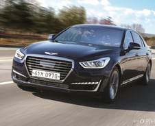 [시승기]"현대차가?" 모두가 놀란 제네시스 EQ900 