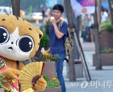 내년도 최저임금 시간당 6030원…월급 기준 126만원