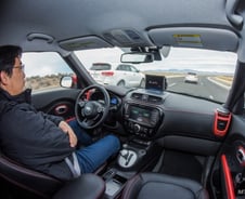 CES 간 쏘울EV, "운전으로부터 해방 "