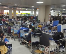 제주에 갇힌 것도 억울한데 개인연차 쓰라고?