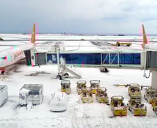 제주공항 낮12시 운영재개 "여객기 운항은 오후 3시부터 가능"