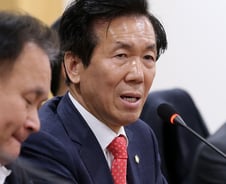 임기 반환점 돈 하창우…존재감 알린 대한변협