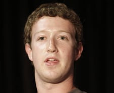 저커버그 "개인정보 보호 위한 애플 입장 지지"