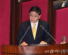 필리버스터 네번째주자 박원석 "국정원 무소불위권력 안돼"