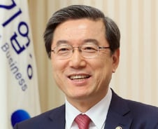 "글로벌 中企 육성책 핵심은 R&D 지원체계 전면개편"