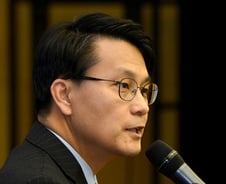 윤상현 "김무성 떨어뜨려" 욕설 파문…새누리 공천갈등 폭발