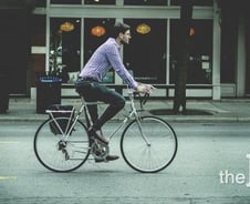 [친절한 판례氏] 자전거 타고 횡단보도 車사고, 책임은?