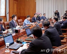 [뷰300]亡事된 새누리 공천 "일하는 국회 만들자더니.."