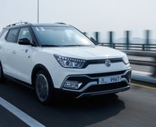 [시승기]티볼리의 2% 아쉬움 채워준 '티볼리 에어'