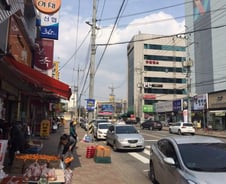 [르포]성난 대구…"국민들 바보로 아나" "유승민 인성 문제"