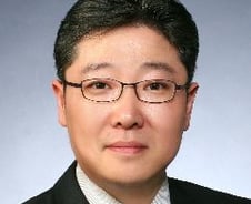 [이슈칼럼]여론조사 참사와 규제 개혁