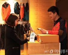 [단독]롯데 스마트픽 확대 …온라인몰 통합 전초작업