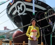 금융당국, 최은영 회장 한진해운 처분 조사 착수 