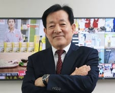 30년 경력 '베테랑' 영업맨...남다른 결단력의 '대박상품 제조기' 