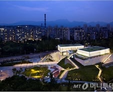 ③서울시립미술관:풍물패 공연에서 자전거 점검까지 '풍성'