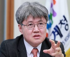 "조선업 구조조정 여파 지자체장이 모른다면?"
