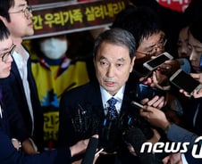 신현우 옥시 前대표 검찰 재소환…영장 청구 검토(종합)