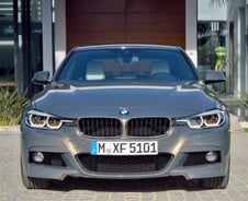 [시승기]'1400만대 팔린' BMW 3시리즈..320d M패키지 타보니