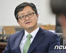 "로스쿨이 '금수저'?…가난한 사람한테 더 유리"