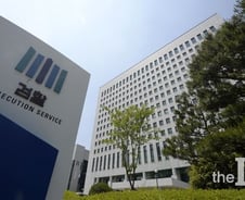 "막변은 브로커 구경도 못 한다"…변호사 양극화 주범 '법조브로커'