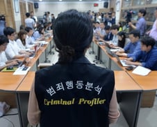 '강남역 묻지마 살인' 방지법…남녀공중화장실 분리 의무화 추진