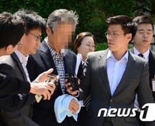 '옥시보고서 조작' 서울대 교수 재판에… 이 사건 첫 기소