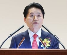 [단독]농협중앙회 회장, 명칭사용료 못 깎는다 입장 밝혀