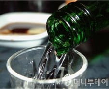 [단독]서울 공원·놀이터서 술마시면 '과태료 10만원' 물린다