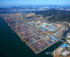 [르포]제조·물류 한번에…광양항, 동양의 로테르담을 꿈꾼다