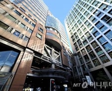 '브렉시트'에 英 떠나려는 해외 은행들