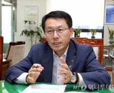 [단독]천홍욱 관세청장 "파나마페이퍼스 한국인 184명 탈세조사 중"