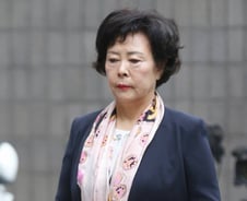 신영자 입에…'롯데 판도라 상자' 열릴까