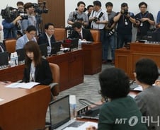 [뷰300]조사대상 공방속 운용의 묘 발휘한 '가습기 특위'