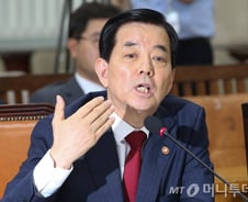 한민구 "사드 배치, 국회 비준 필요없다고 법률적 판단"