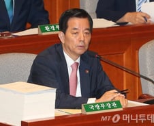 한민구 "사드 배치, 경북·성주 결정된거 아냐…가급적 빨리 발표"
