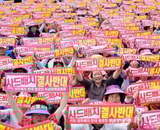 사드 '쉬쉬' 2년→5일만의 부지 발표…'안보님비' 자초