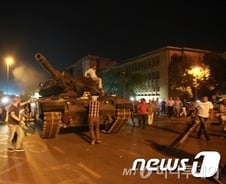 [터키 쿠데타]"90명 사망, 1154명 부상"-AFP