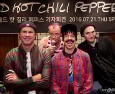 “기력 떨어지는 55세?…내일 무대에서 직접 증명해줄 터”