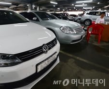 정부 "폭스바겐 명백한 서류조작, 소송해도 승소"