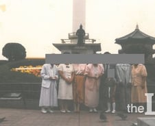 "나도 몰랐던 27년전 여권 때문에"…1년째 '구금'중