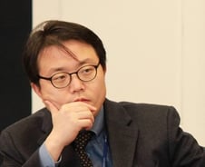 [홍일표의 미래정치]질문하는 시민, 질문않는 정치