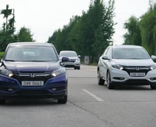 [시승기]기본기 탄탄, 공간 넉넉..소형SUV '혼다 HR-V'