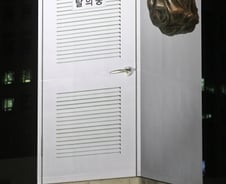 [우보세] '탈의 중' 이순신 동상과 정부3.0 앱