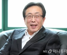이용성 벤처캐피탈협회장 "씨앗 발아해 거목되려면 정성·인내 필요" 